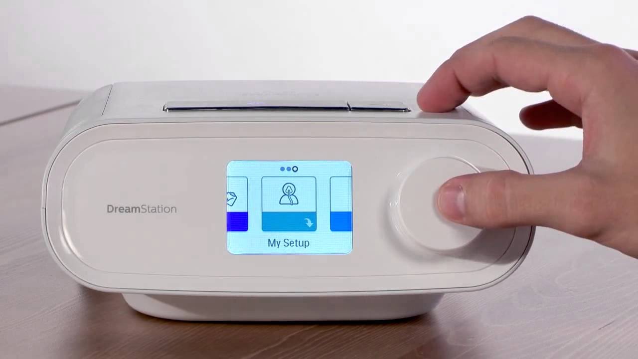 DreamStation Auto CPAP Machine (DSX500H11) with Heated Humidifier by Philips Respironics DreamStation Auto CPAP Machine (DSX500H11) with Heated Humidifier by Philips Respironics