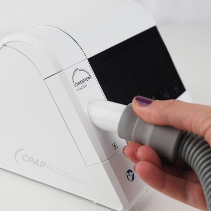 Prisma SMART Plus Auto CPAP Machine - cpap store europa - - How to connect tubing to the device
